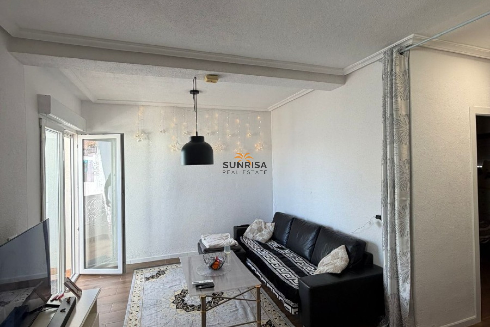 Resale - Apartment - Orihuela Costa