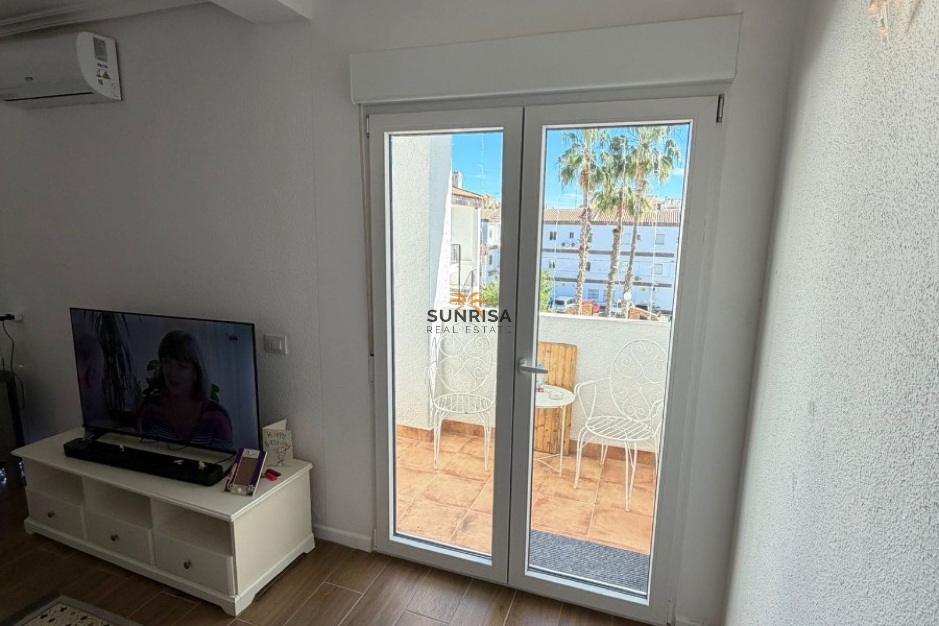 Resale - Apartment - Orihuela Costa