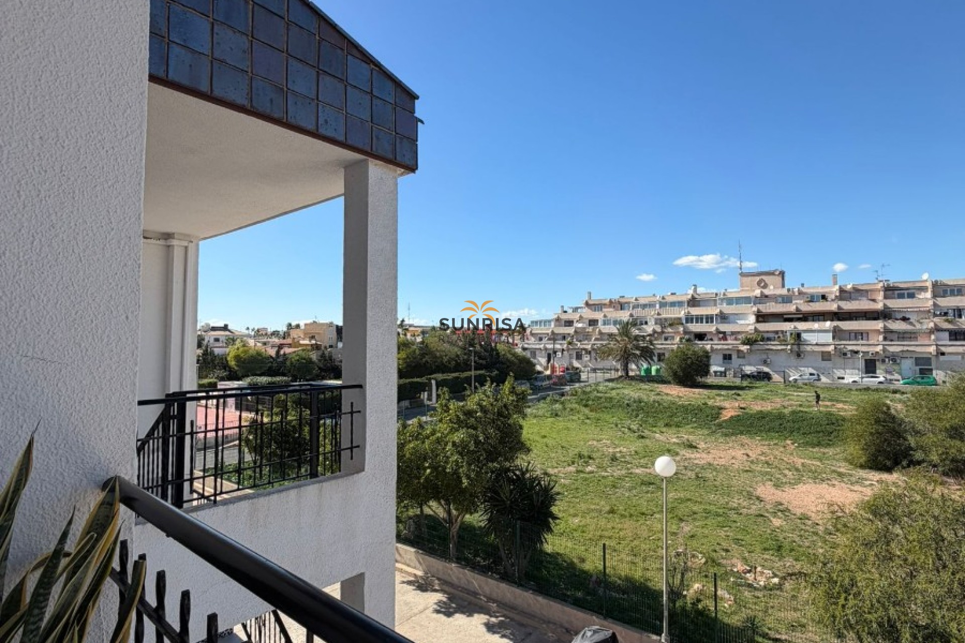 Resale - Apartment - Orihuela Costa