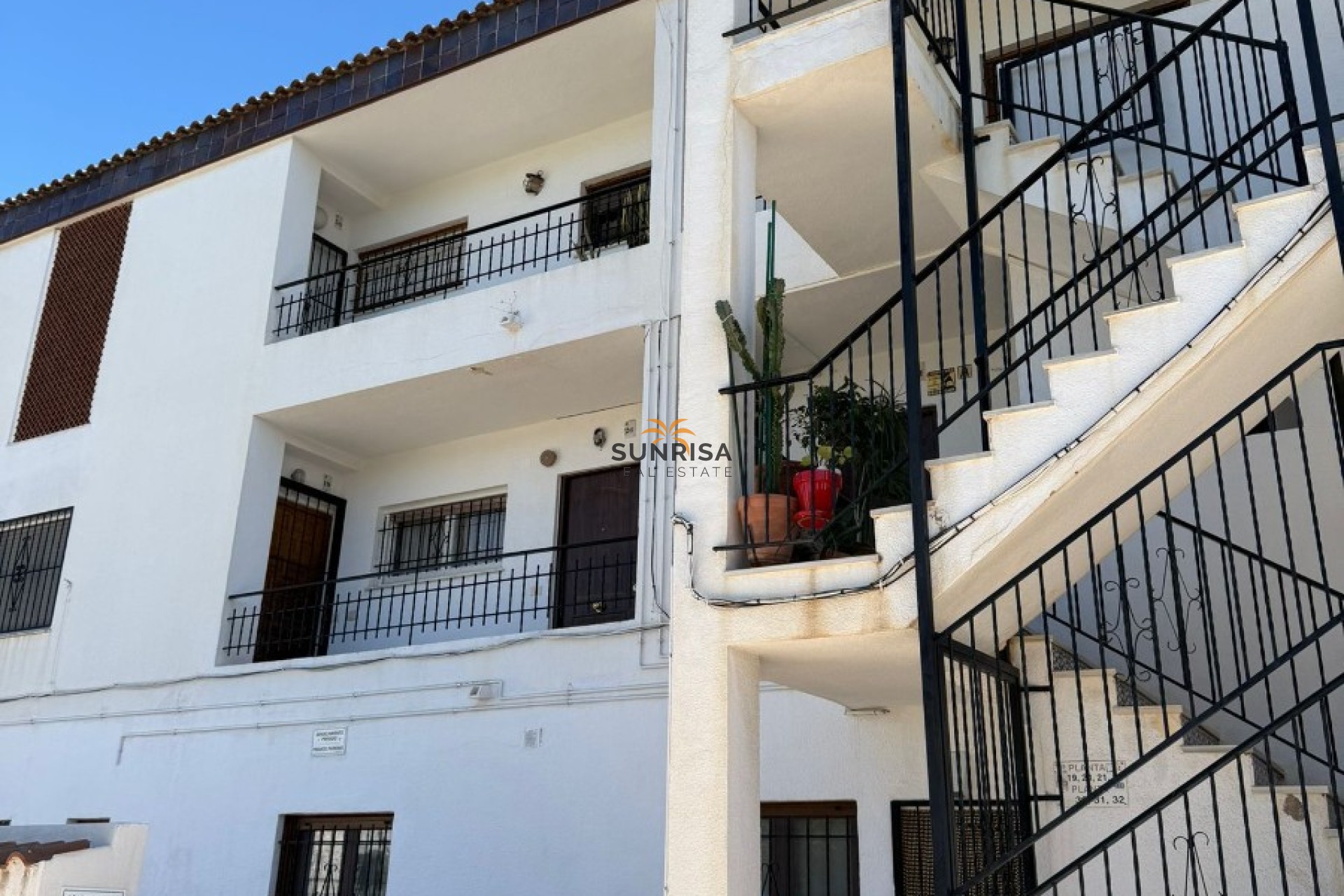 Resale - Apartment - Orihuela Costa