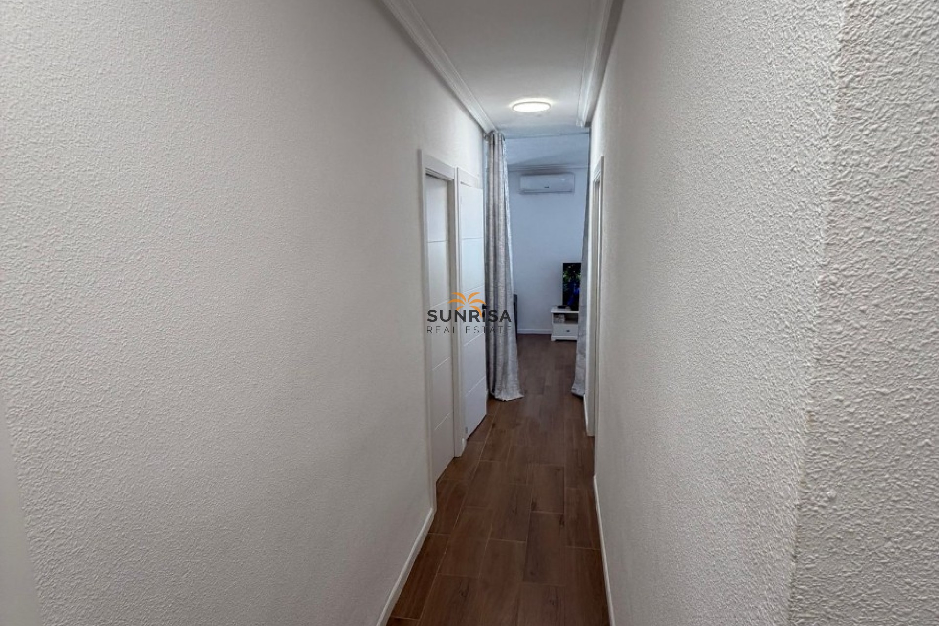 Resale - Apartment - Orihuela Costa
