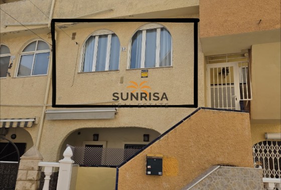 Appartement · Herverkoop - Torrevieja · La Mata · Alicante · Spanje