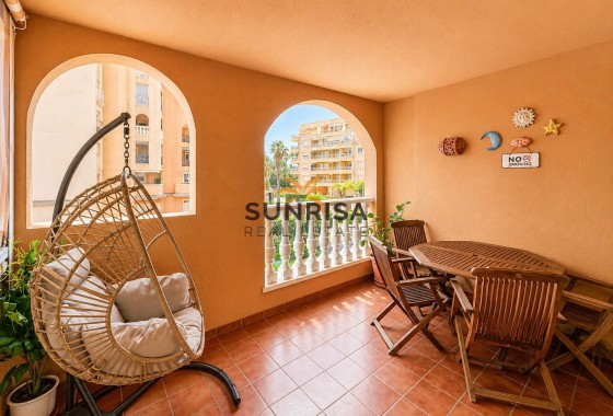 Apartment · Resale - Torrevieja · Playa de los Locos · Alicante · Spain