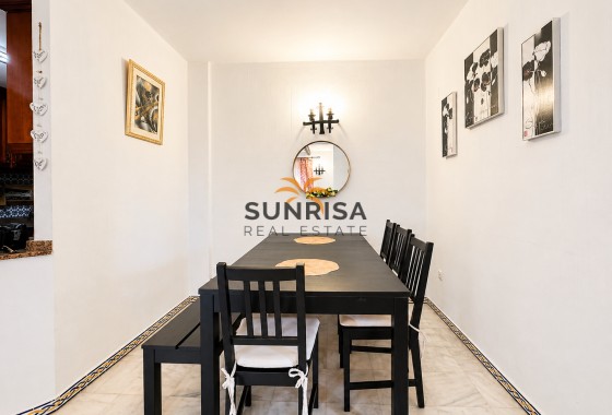Apartment · Resale - Torrevieja · Playa de los Locos · Alicante · Spain