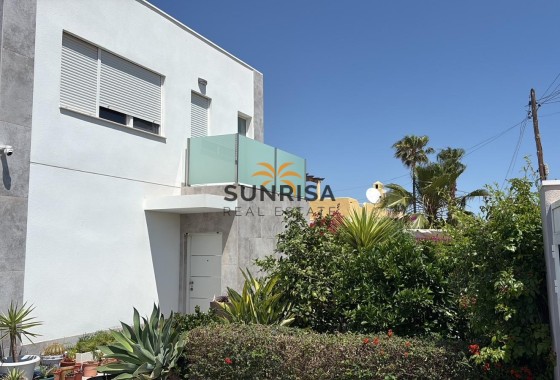 Villa · Herverkoop - Torrevieja · La siesta · Alicante · Spanje