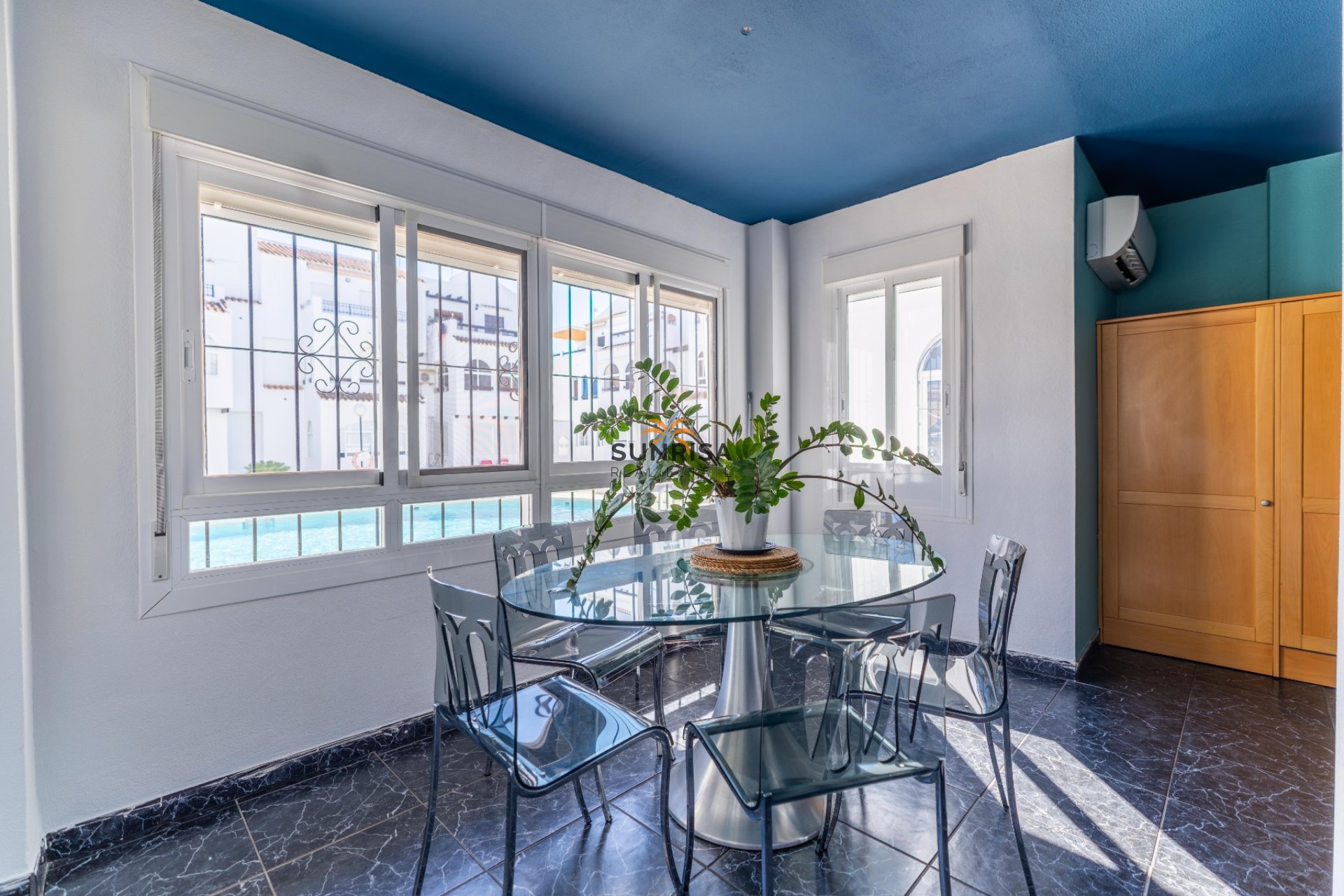 Resale - Apartment - Torrevieja