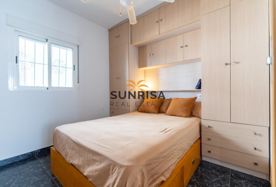 Apartment · Resale - Torrevieja · Alicante · Spain