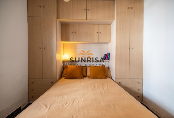 Apartment · Resale - Torrevieja · Alicante · Spain