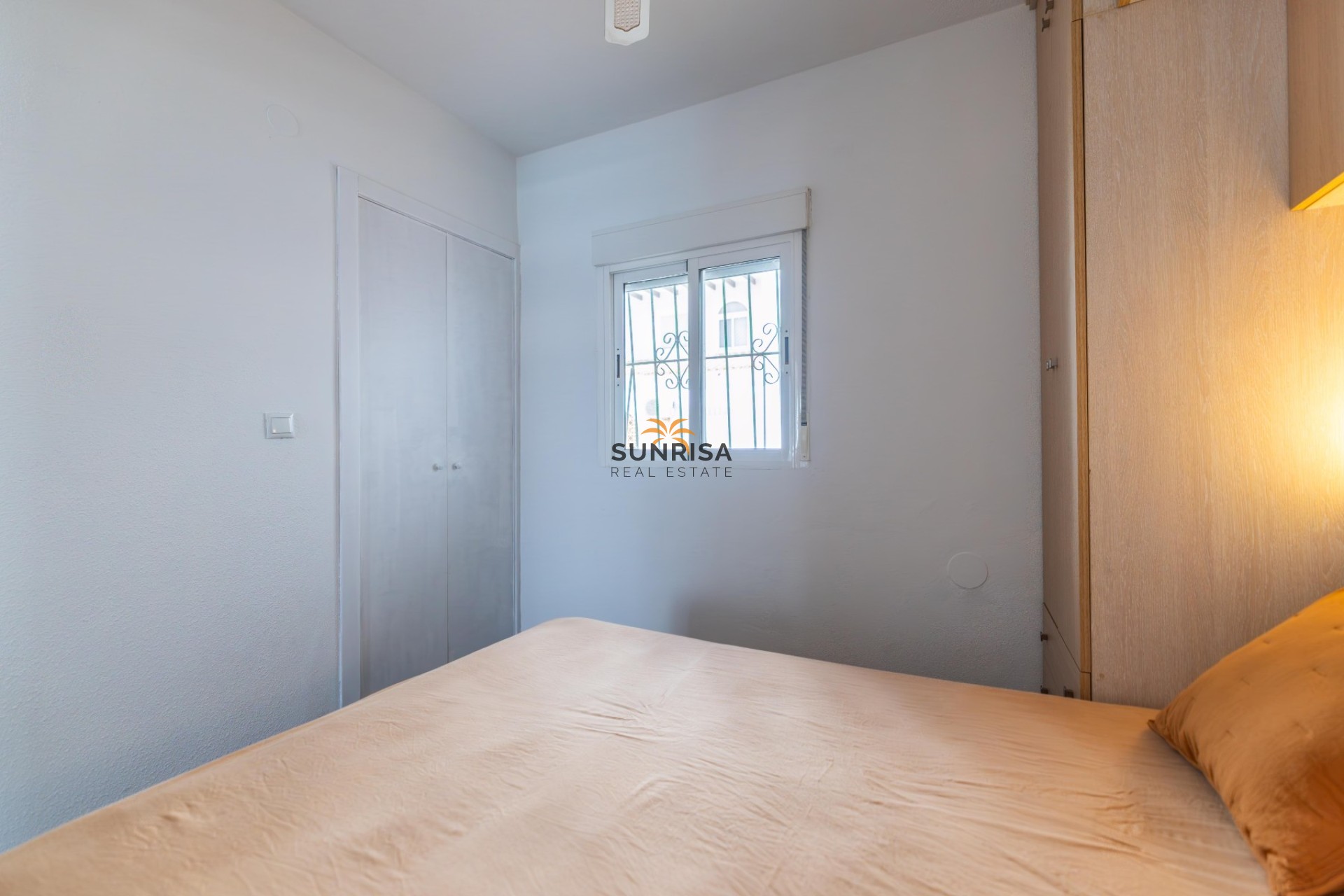 Resale - Apartment - Torrevieja