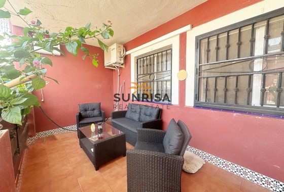 Bungalow · Herverkoop - Torrevieja · Alicante · Spanje