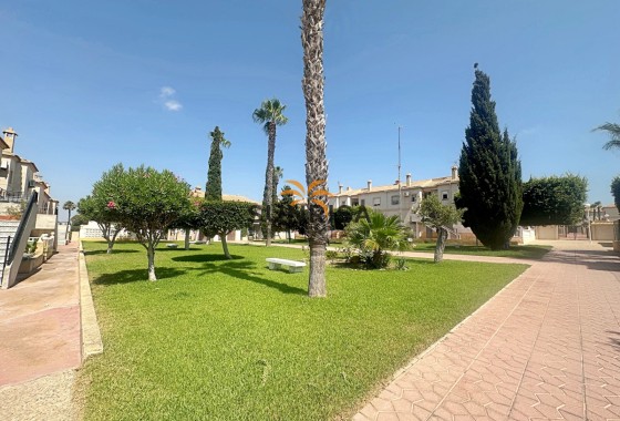Bungalow · Herverkoop - Torrevieja · Aguas Nuevas · Alicante · Spanje