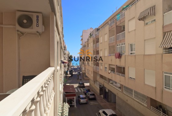 Appartement · Herverkoop - Torrevieja · Playa de los Locos · Alicante · Spanje