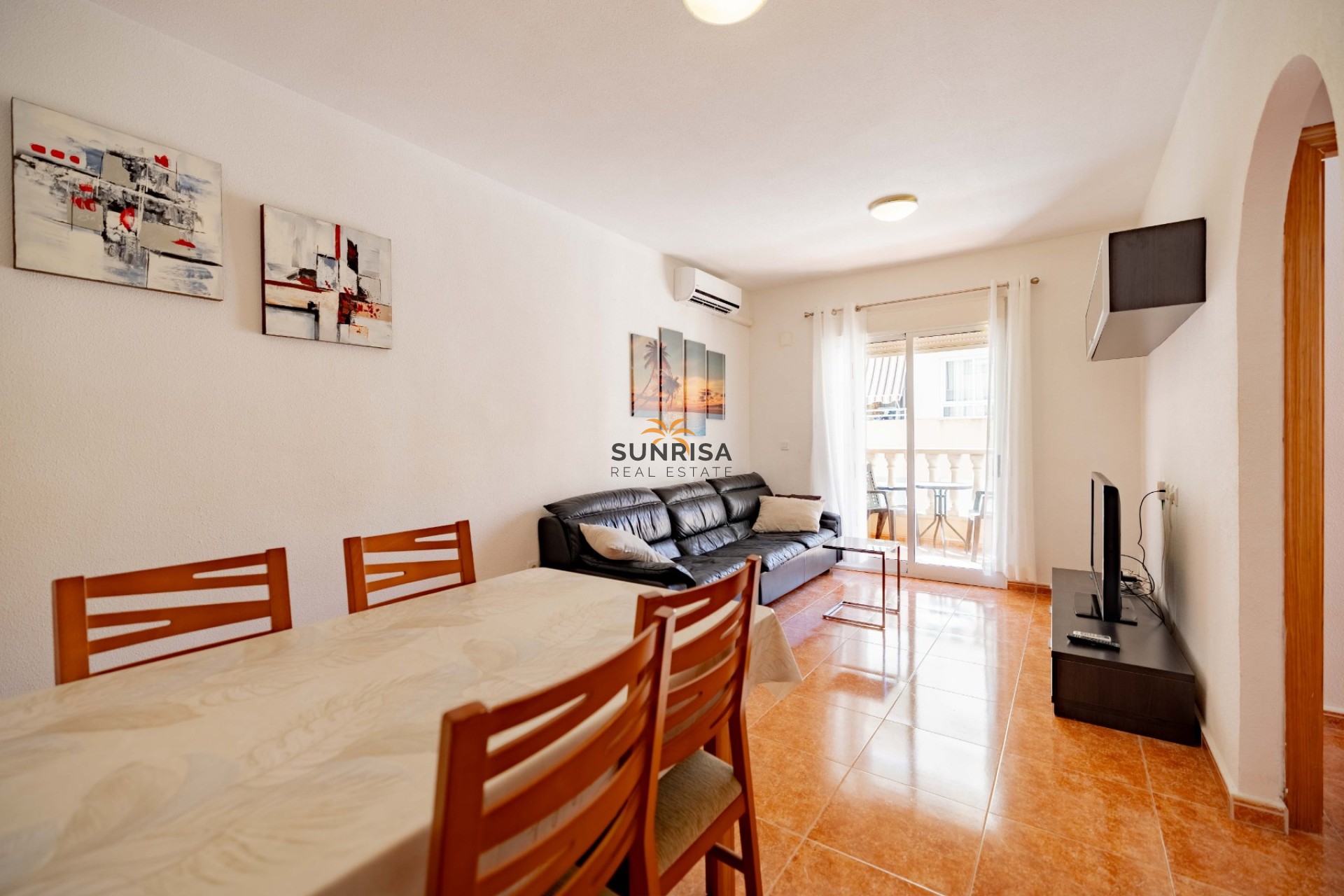 Resale - Apartment - Torrevieja