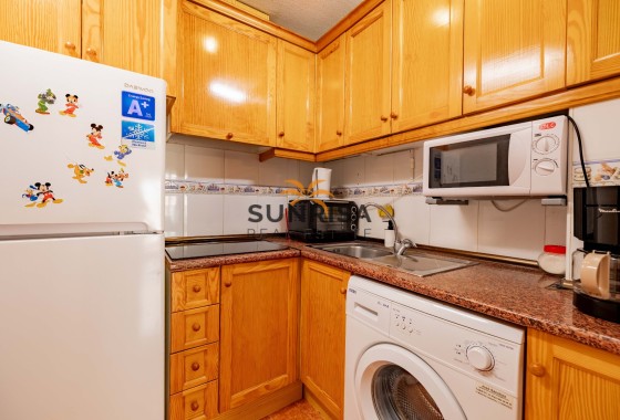 Appartement · Herverkoop - Torrevieja · Playa de los Locos · Alicante · Spanje
