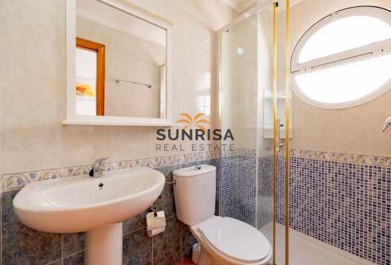 Appartement · Herverkoop - Torrevieja · Playa de los Locos · Alicante · Spanje