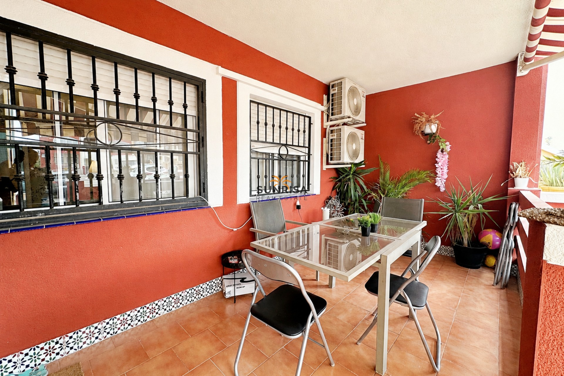 Resale - Bungalow - Orihuela Costa