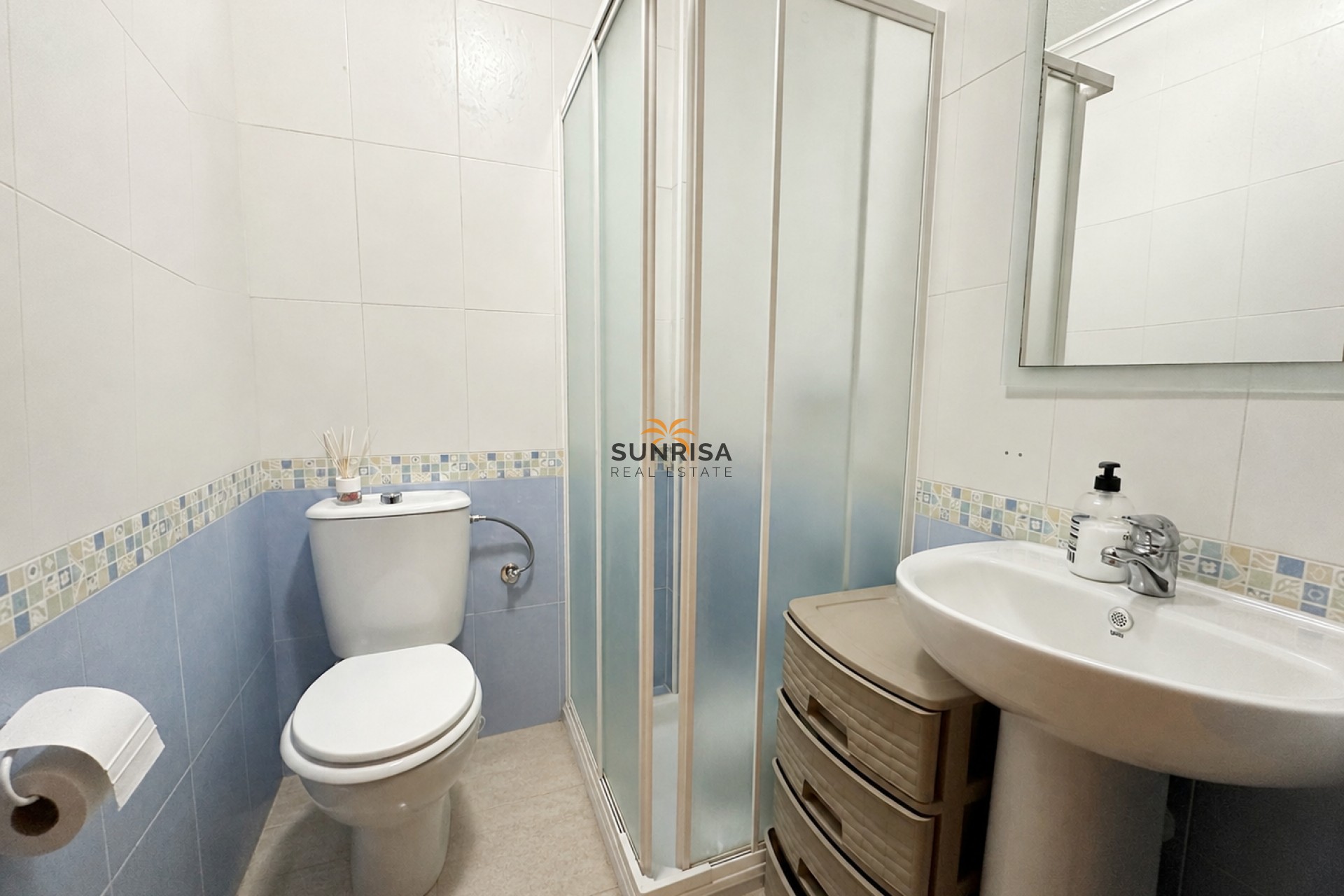 Resale - Bungalow - Orihuela Costa