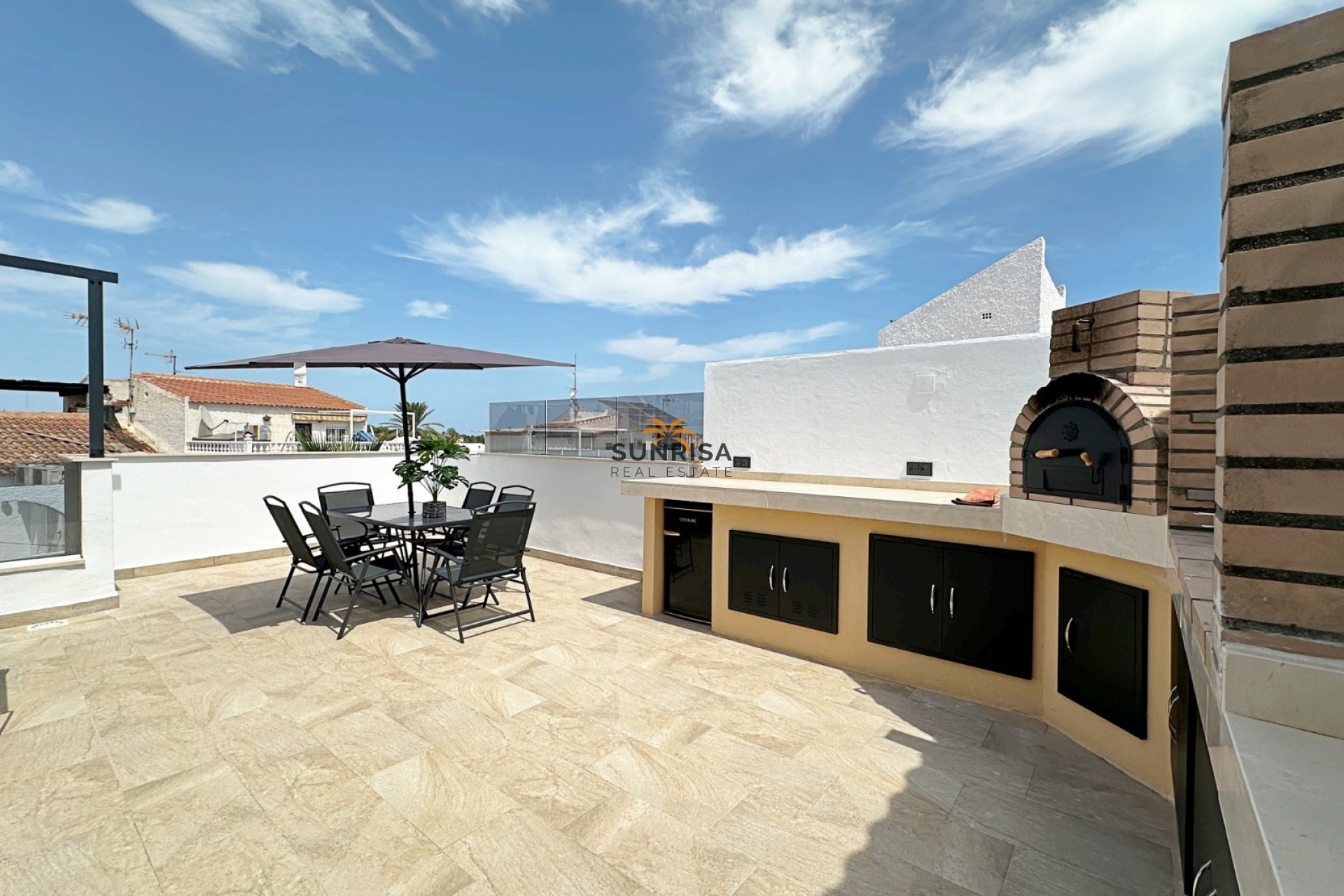 Herverkoop - Herenhuis - Torrevieja
