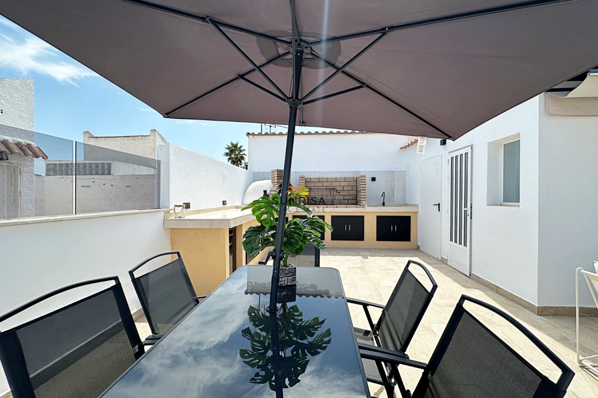 Herverkoop - Herenhuis - Torrevieja