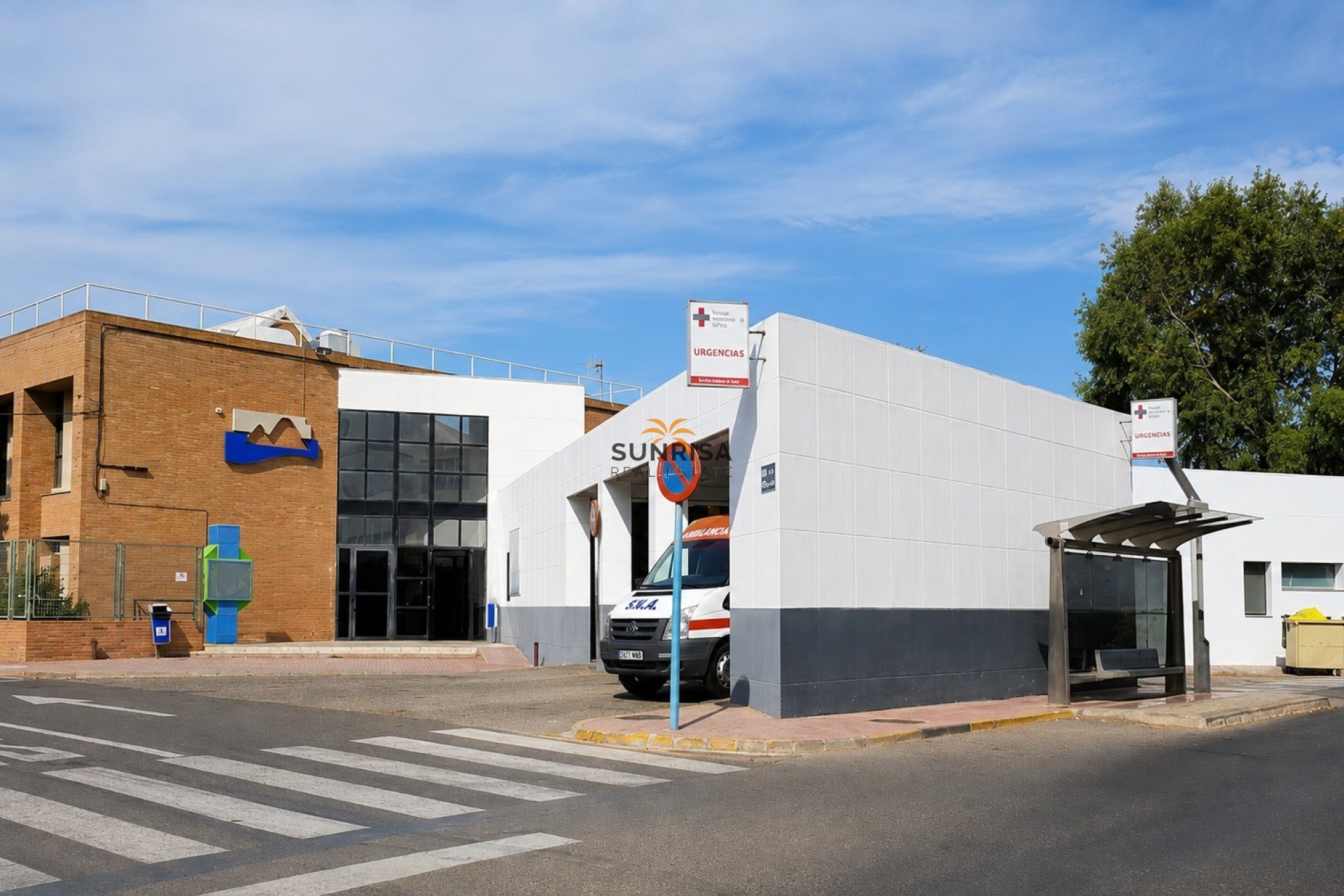 Herverkoop - Herenhuis - Torrevieja