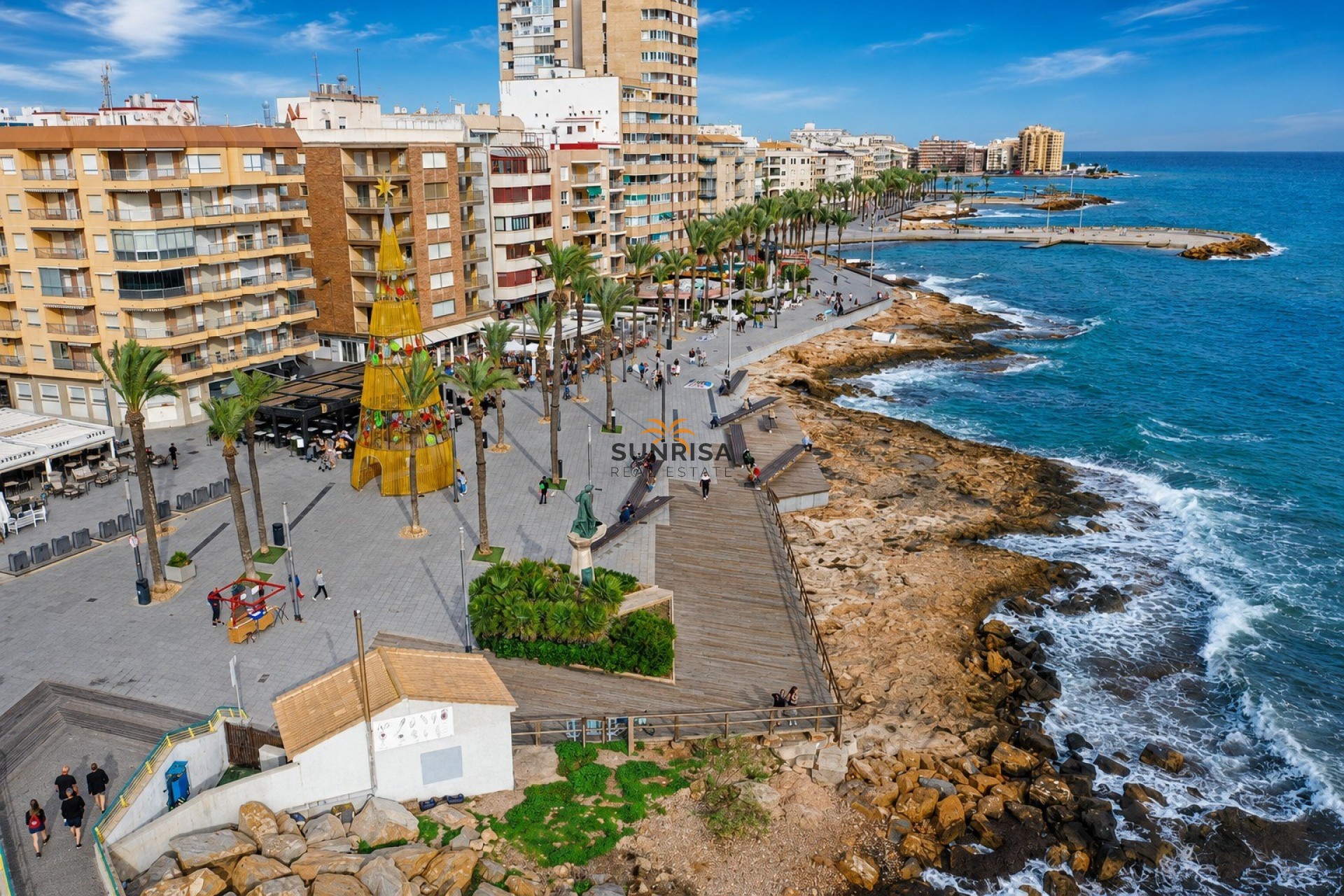 Herverkoop - Herenhuis - Torrevieja