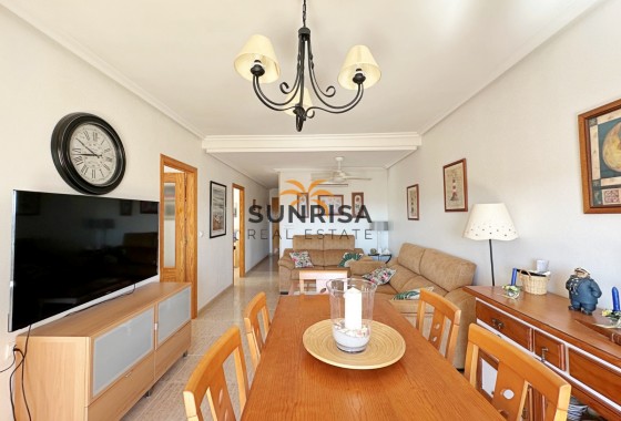Appartement · Herverkoop - Orihuela Costa · Campoamor · Alicante · Spanje