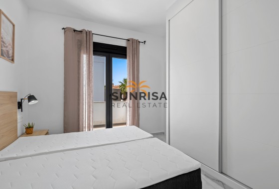 Villa · Reventa - Torrevieja · Alicante · España