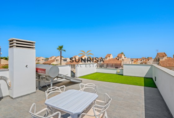 Villa · Reventa - Torrevieja · Alicante · España