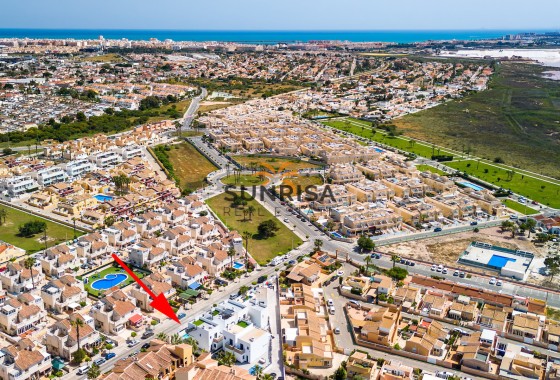 Villa · Reventa - Torrevieja · Alicante · España