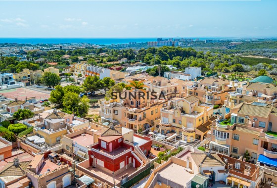 Bungalow · Reventa - Orihuela Costa · Lomas de Cabo Roig · Alicante · España