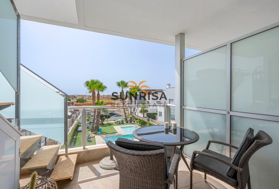 Bungalow · Herverkoop - Orihuela Costa · Punta Prima · Alicante · Spanje