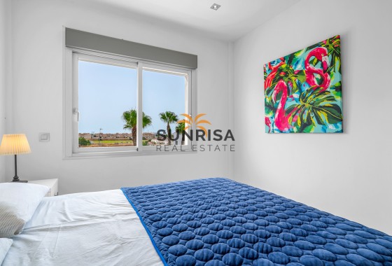 Bungalow · Herverkoop - Orihuela Costa · Punta Prima · Alicante · Spanje