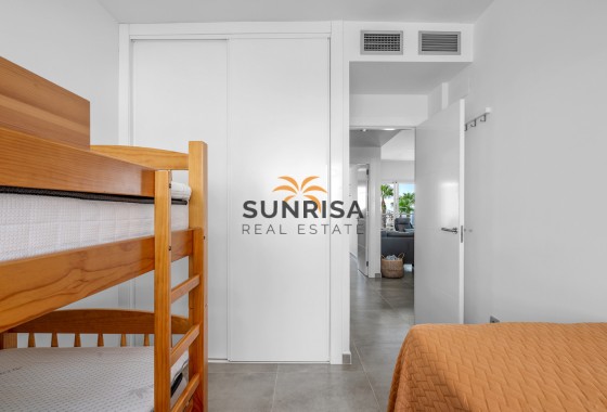 Bungalow · Herverkoop - Orihuela Costa · Punta Prima · Alicante · Spanje
