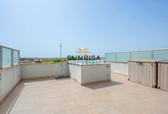 Bungalow · Herverkoop - Orihuela Costa · Punta Prima · Alicante · Spanje
