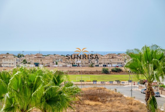 Bungalow · Herverkoop - Orihuela Costa · Punta Prima · Alicante · Spanje