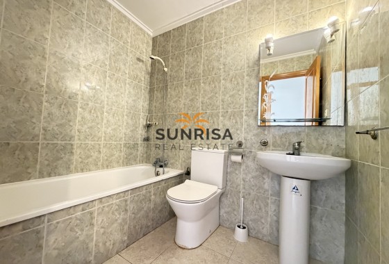 Appartement · Herverkoop - Villamartin · Alicante · Spanje