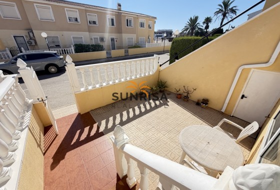 Appartement · Herverkoop - Villamartin · Alicante · Spanje