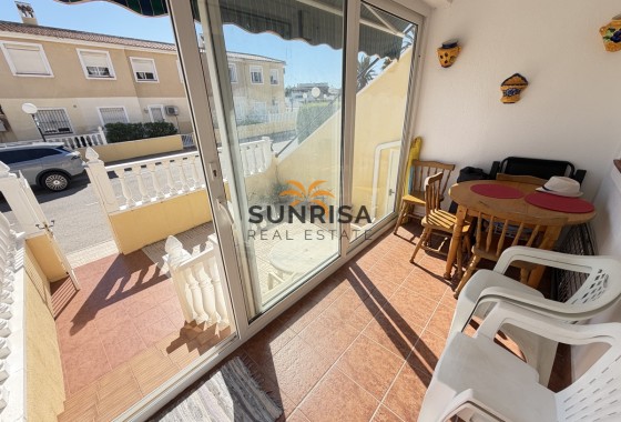 Appartement · Herverkoop - Villamartin · Alicante · Spanje