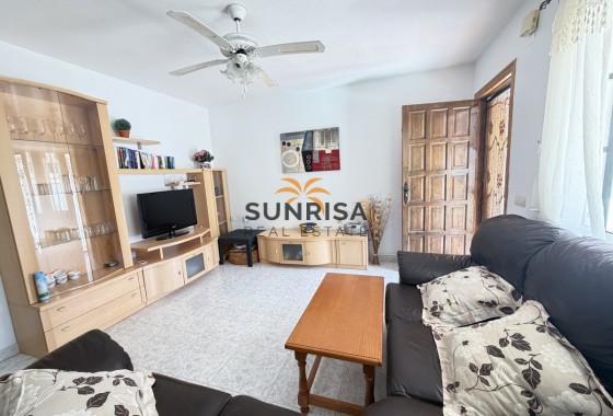 Appartement · Herverkoop - Villamartin · Alicante · Spanje