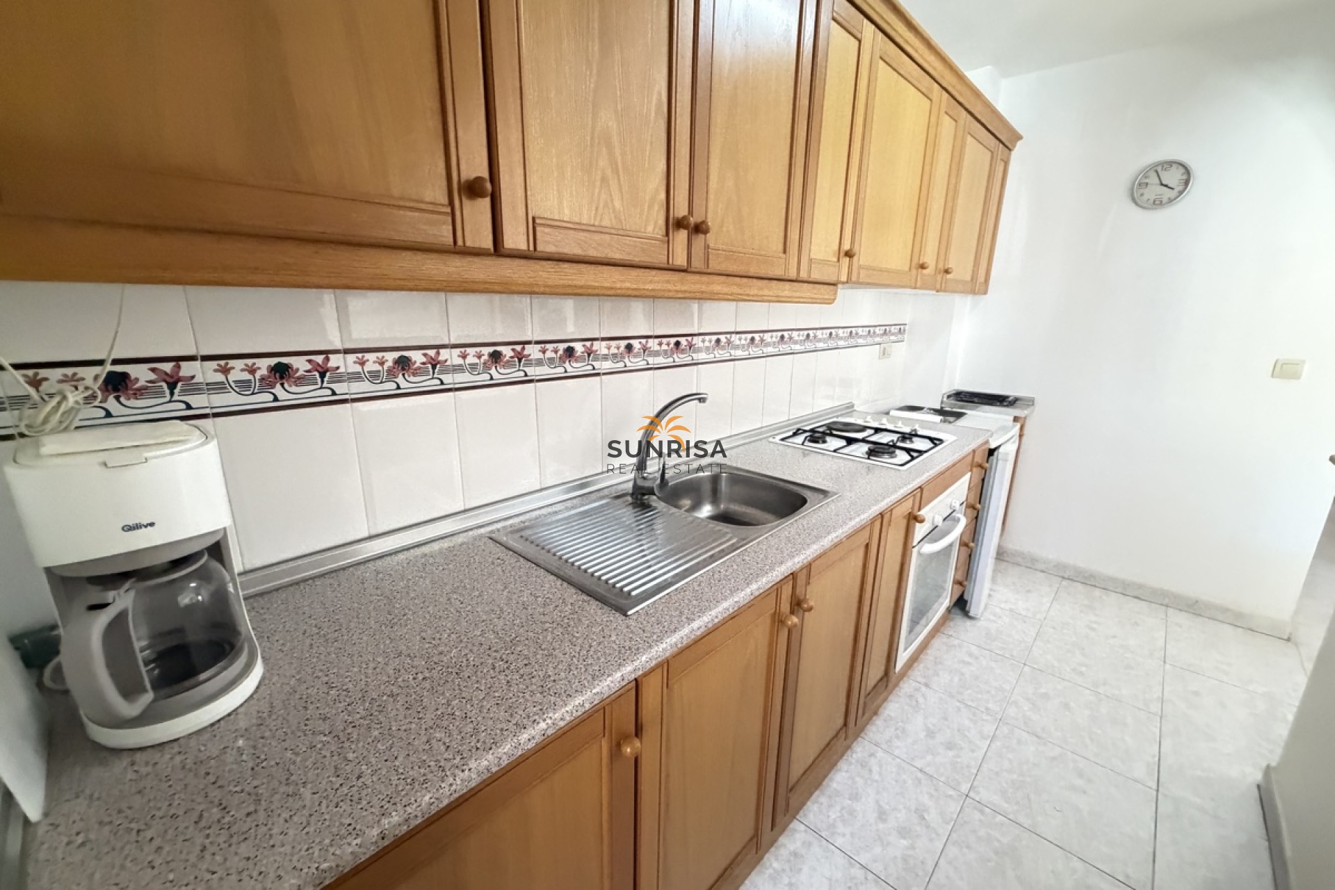 Resale - Apartment - Villamartin
