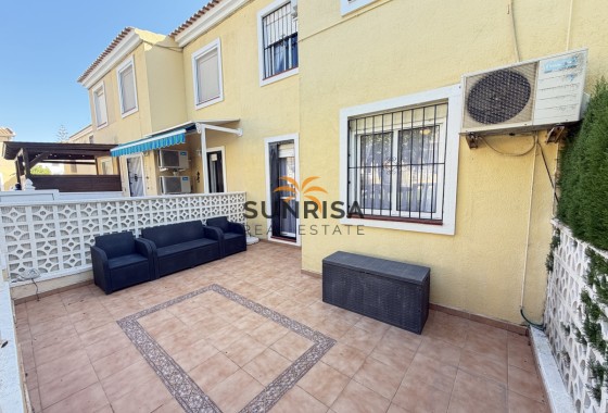 Appartement · Herverkoop - Villamartin · Alicante · Spanje