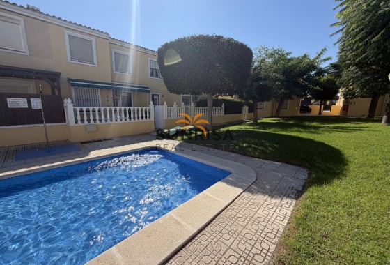 Appartement · Herverkoop - Villamartin · Alicante · Spanje