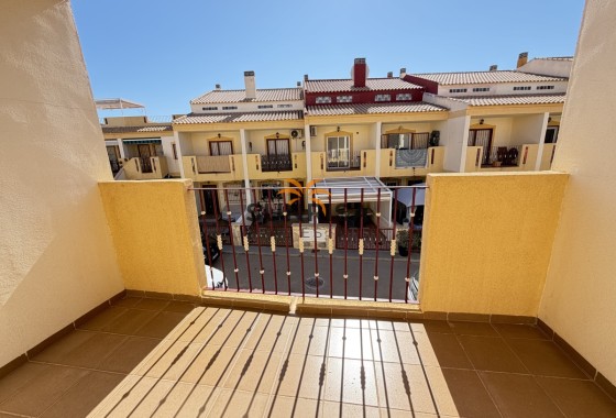 Maison de ville · Revente - La Zenia · Alicante · Espagne