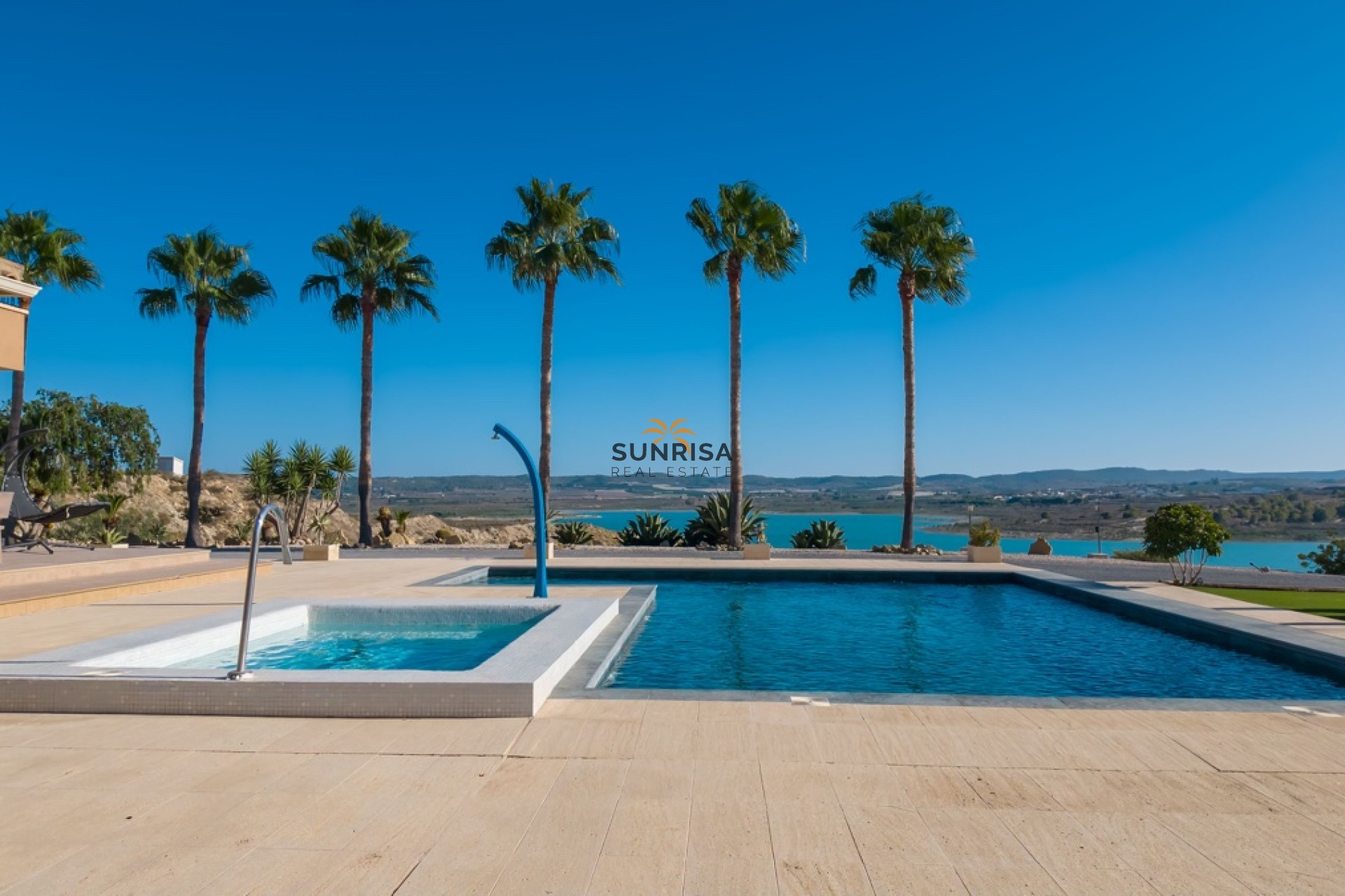Reventa - Villa - Torremendo
