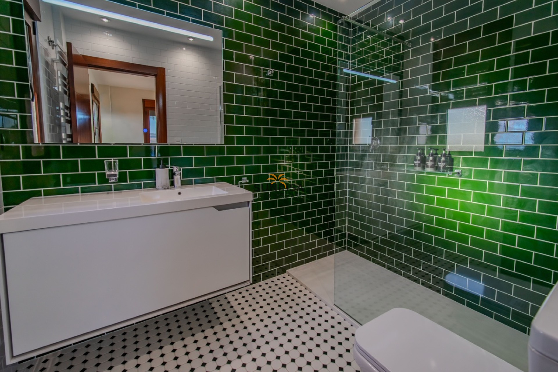 Reventa - Villa - Torremendo