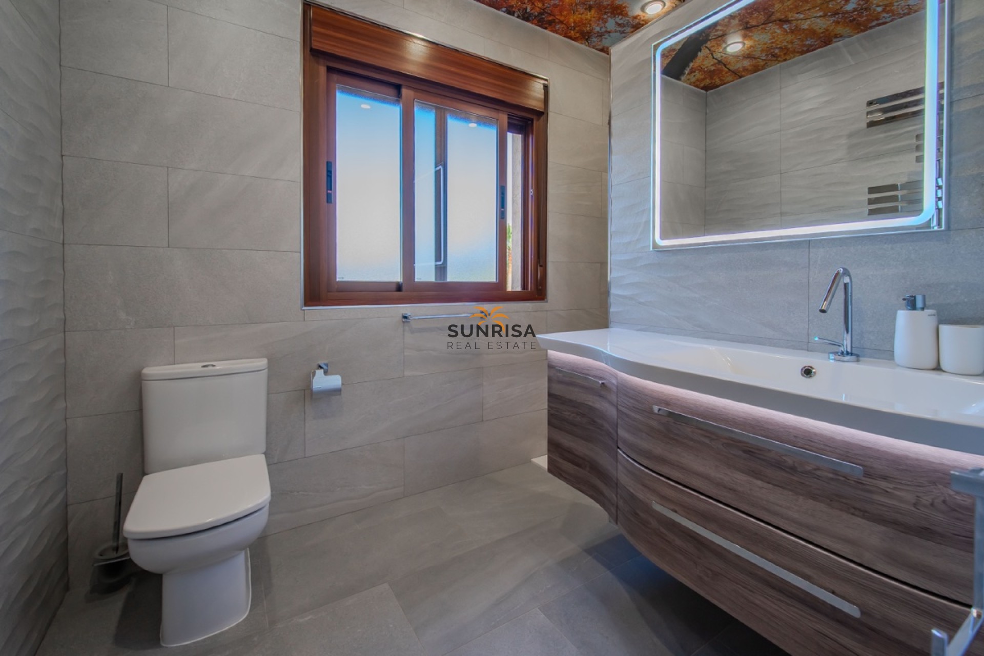Reventa - Villa - Torremendo