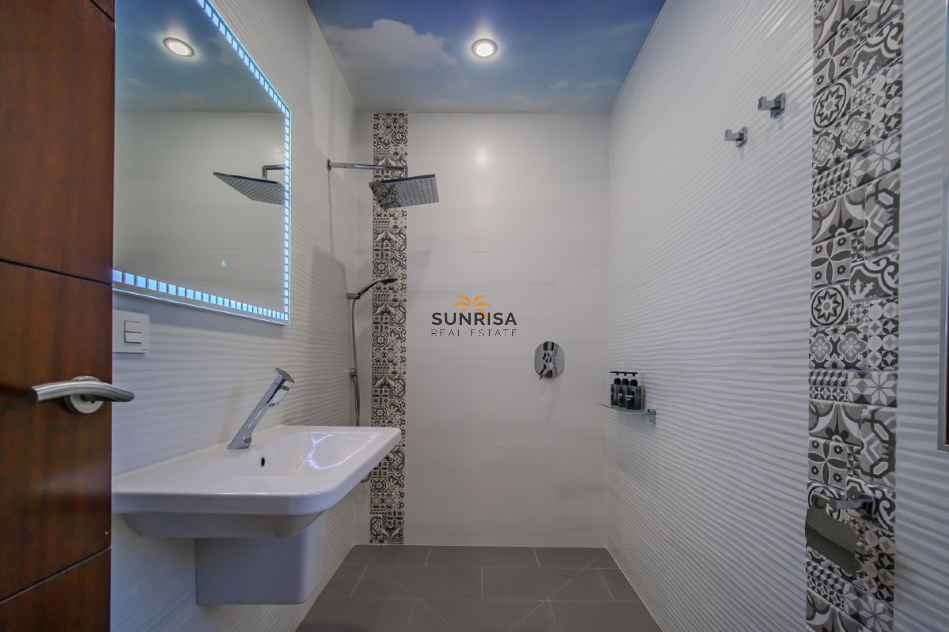 Reventa - Villa - Torremendo
