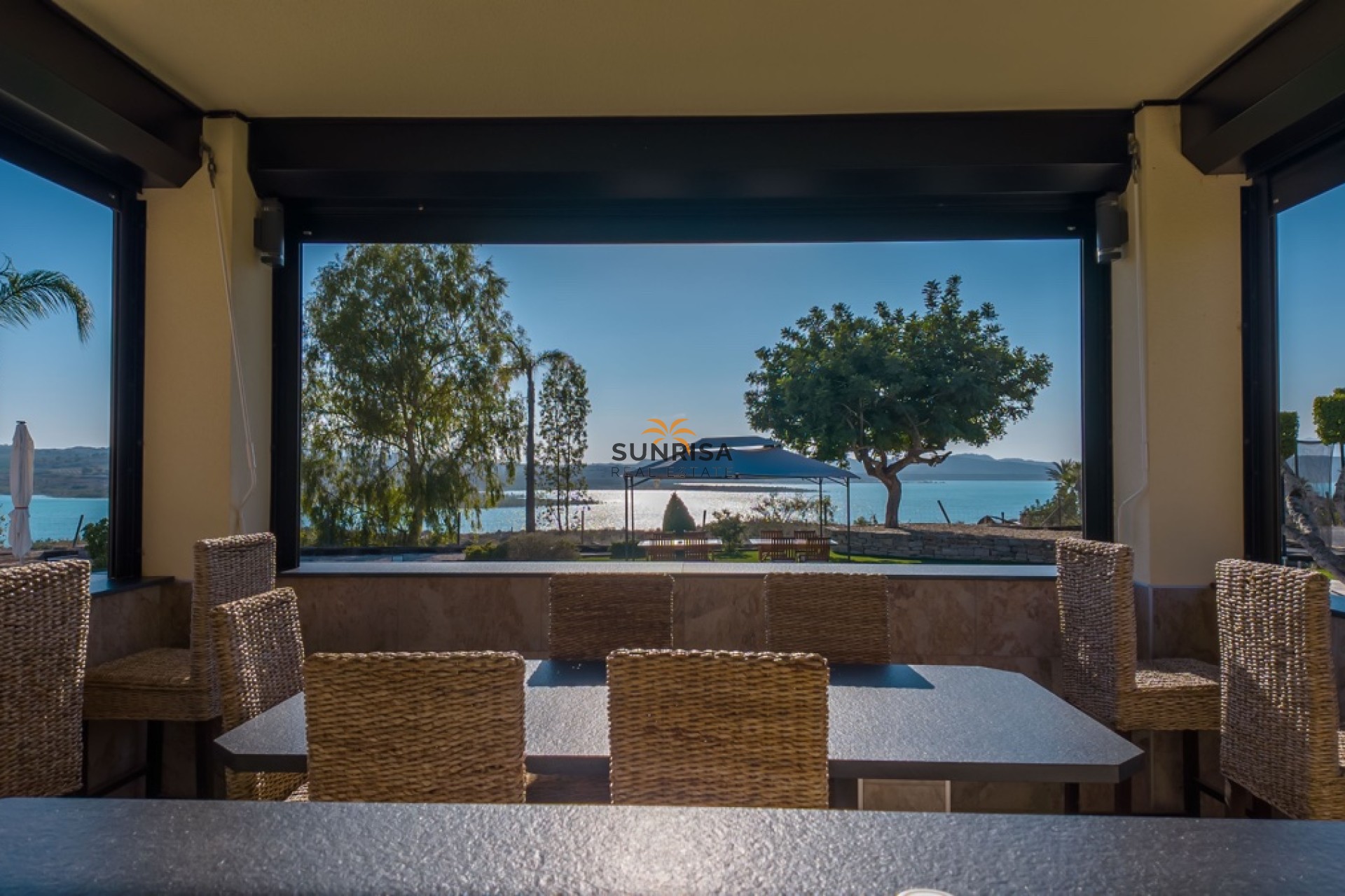 Reventa - Villa - Torremendo