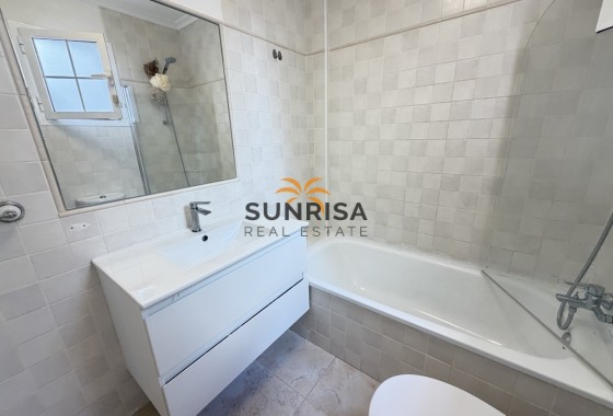 Apartamento · Reventa - Orihuela Costa · Lomas de Cabo Roig · Alicante · España