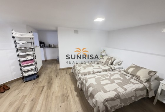 Villa · Revente - La Finca Golf · Alicante · Espagne